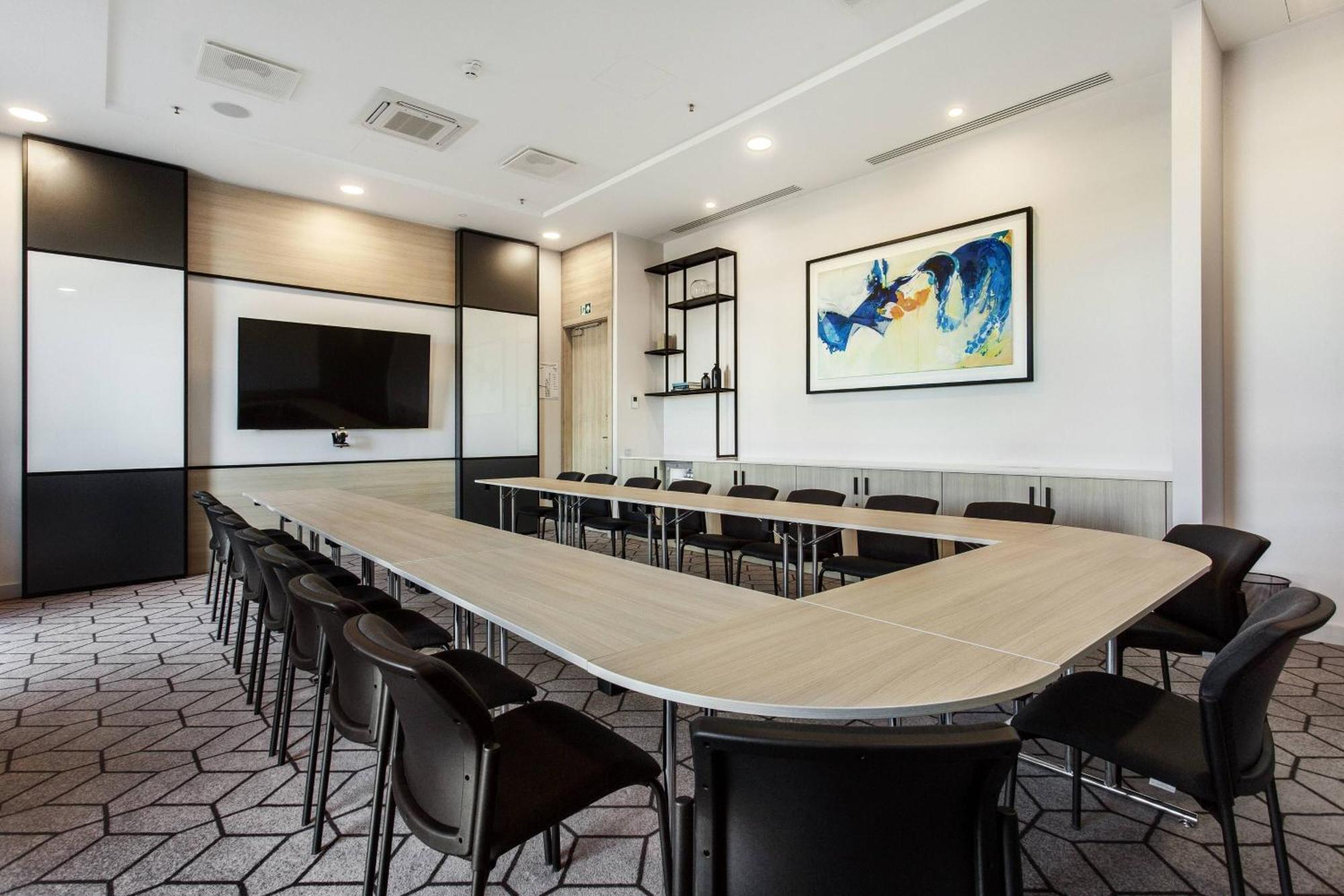 Courtyard By Marriott Vilnius City Center Ngoại thất bức ảnh