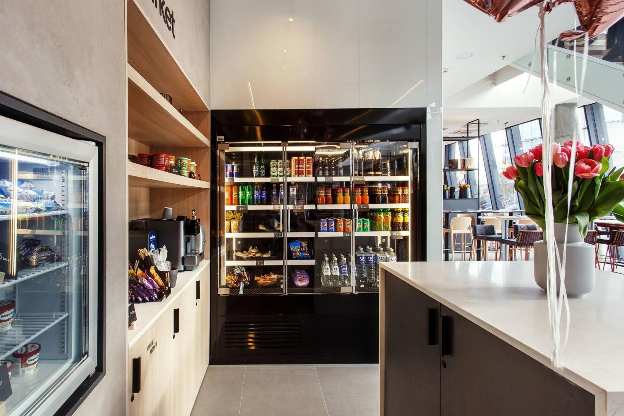 Courtyard By Marriott Vilnius City Center Ngoại thất bức ảnh